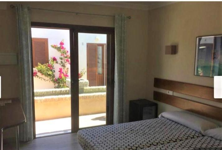 Banti Garden Hotel Tarifa Ngoại thất bức ảnh
