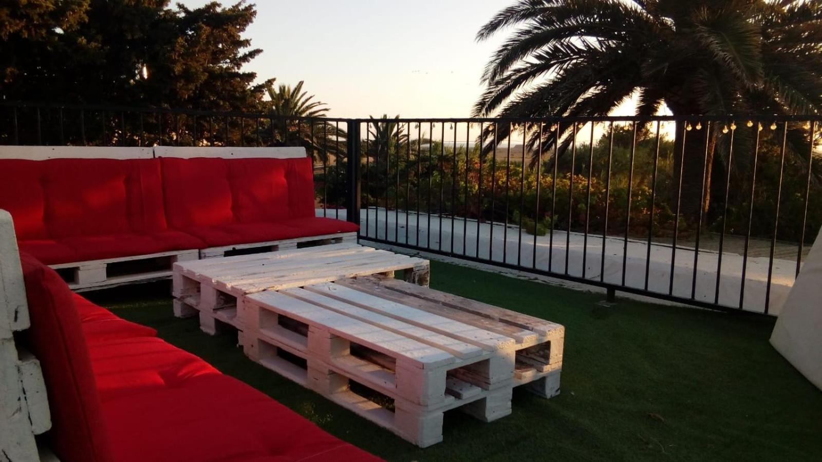 Banti Garden Hotel Tarifa Ngoại thất bức ảnh