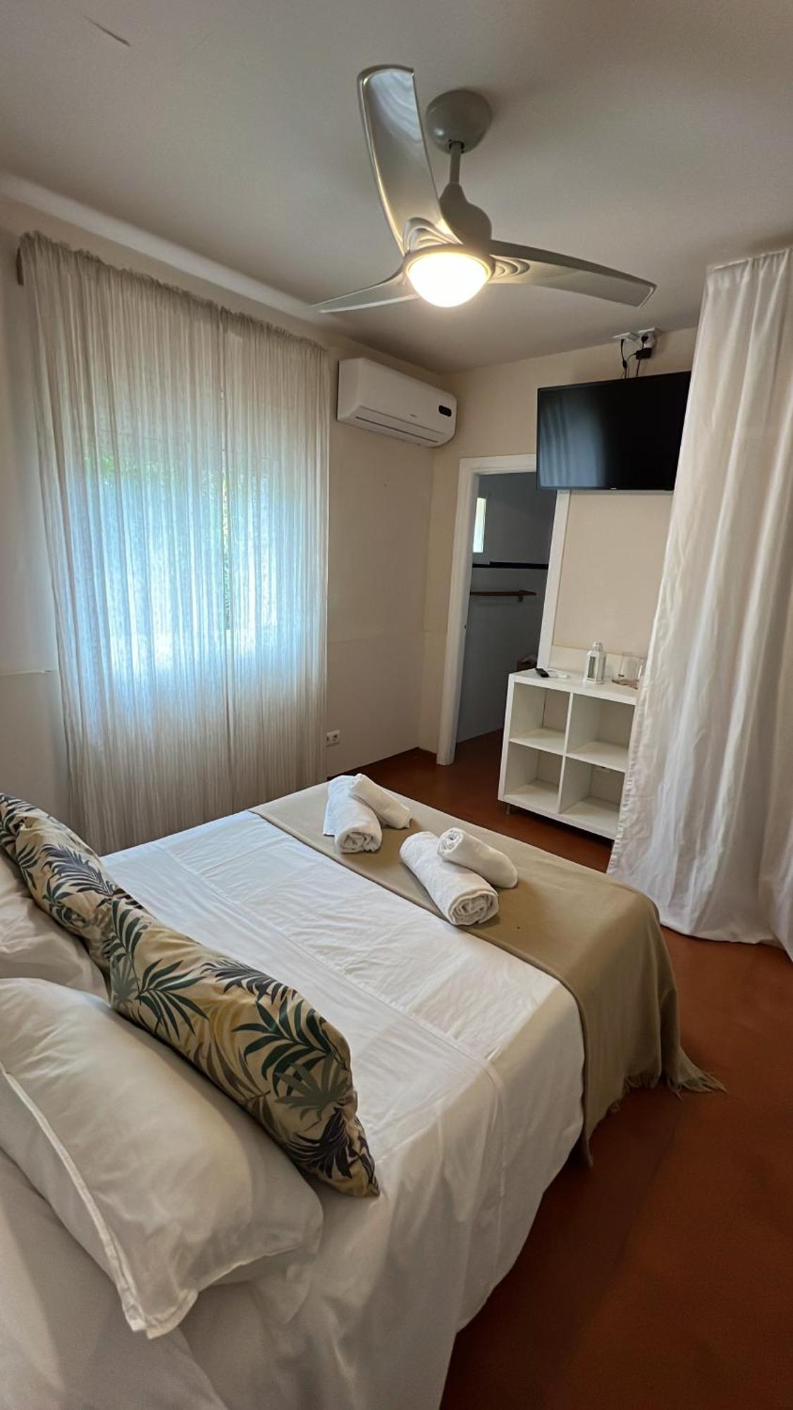 Banti Garden Hotel Tarifa Ngoại thất bức ảnh