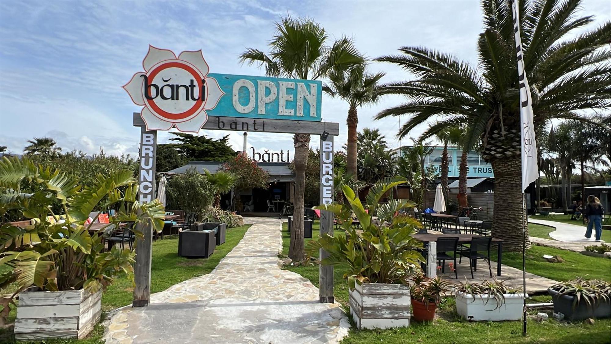 Banti Garden Hotel Tarifa Ngoại thất bức ảnh