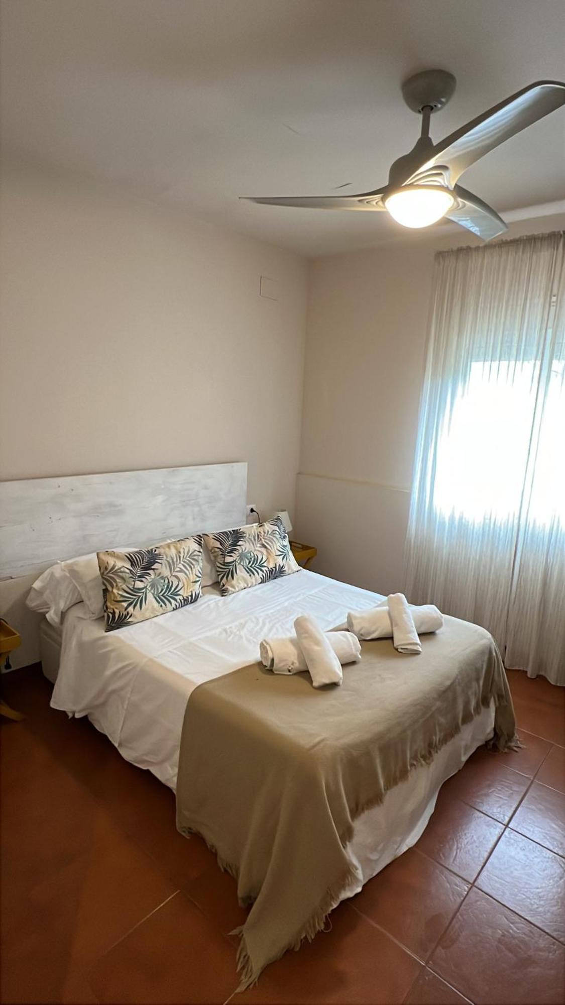 Banti Garden Hotel Tarifa Ngoại thất bức ảnh
