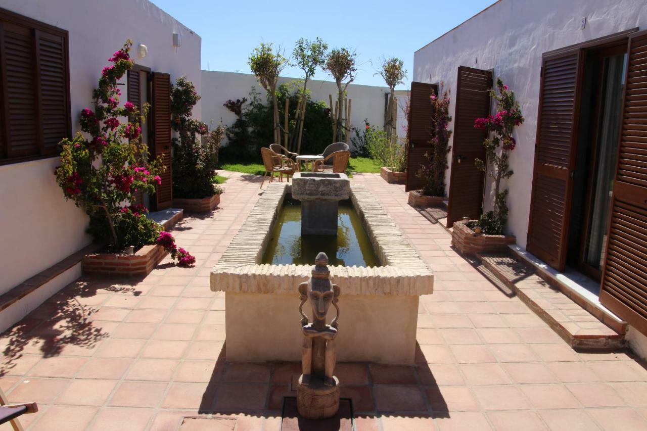 Banti Garden Hotel Tarifa Ngoại thất bức ảnh