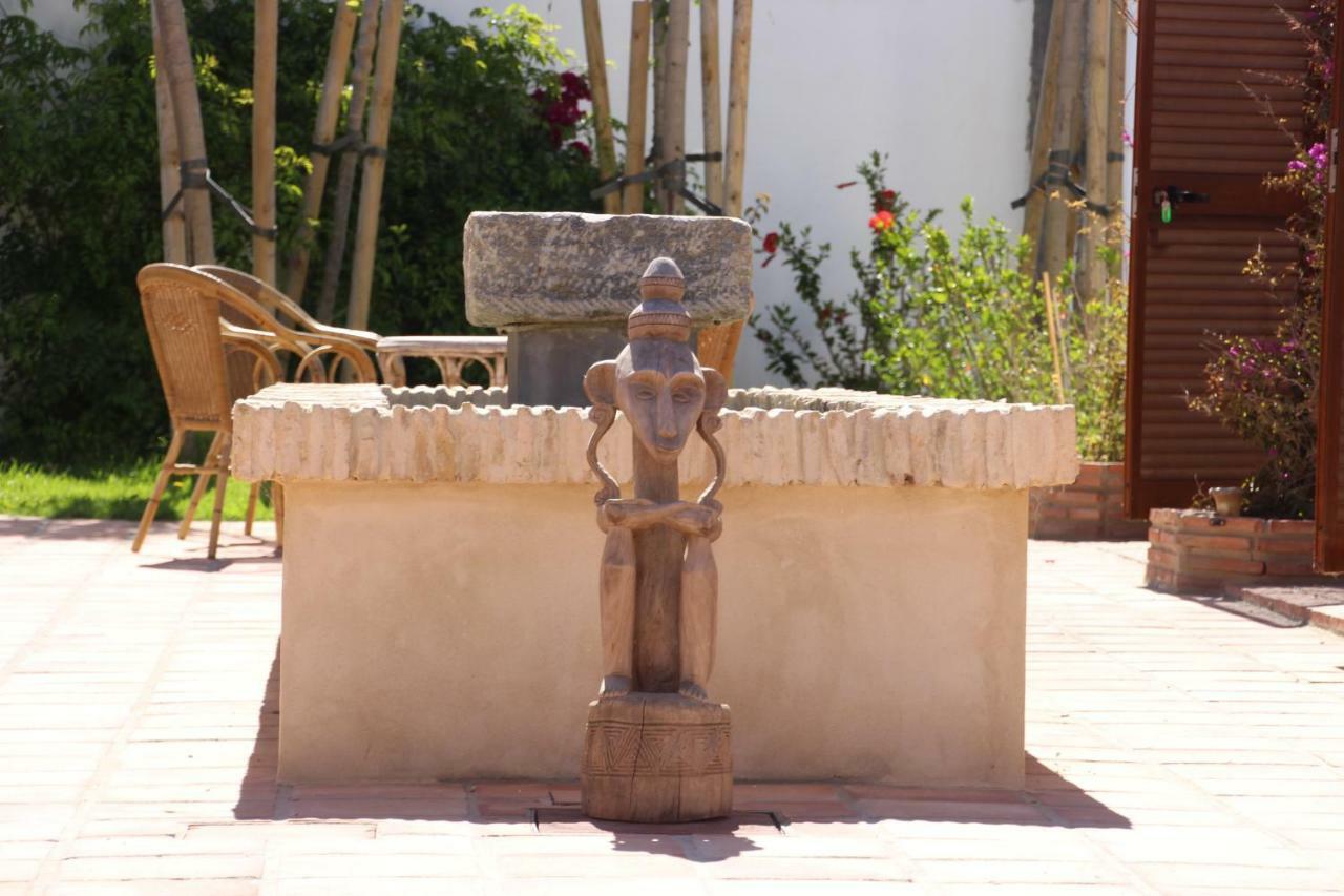 Banti Garden Hotel Tarifa Ngoại thất bức ảnh